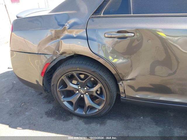 2C3CCABGXNH236523 Chrysler 300 S