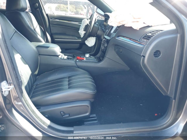 2C3CCABGXNH236523 Chrysler 300 S