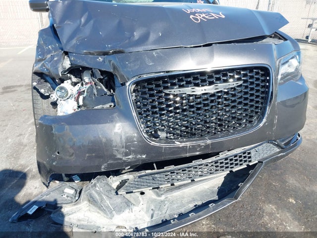2C3CCABGXNH236523 Chrysler 300 S