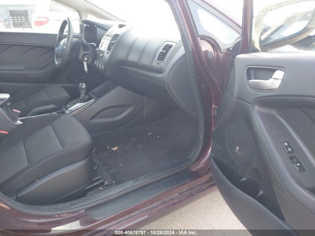3KPFK4A70HE025460 KIA FORTE LX