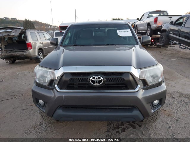 Toyota Tacoma Double Cab 2014 5TFLU4EN8EX098139 Image 12