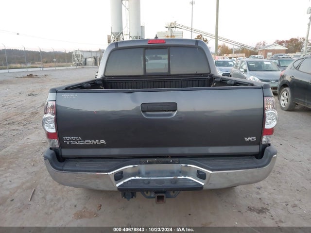 Toyota Tacoma Double Cab 2014 5TFLU4EN8EX098139 Image 16