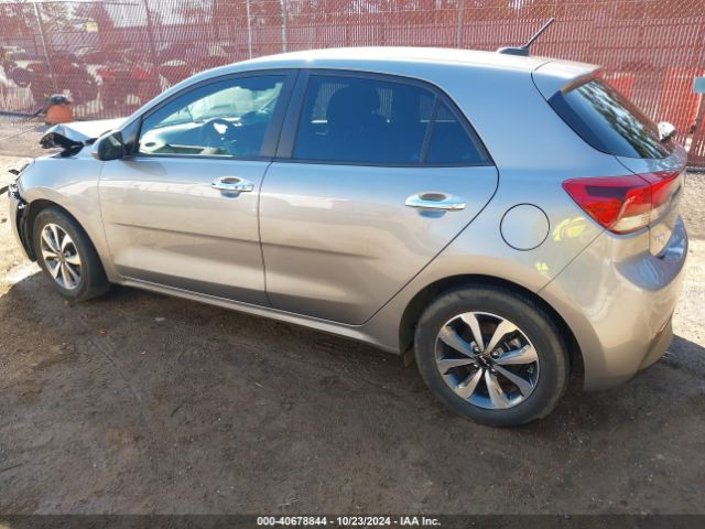 3KPA25AD8PE553137 KIA Rio 5-door S