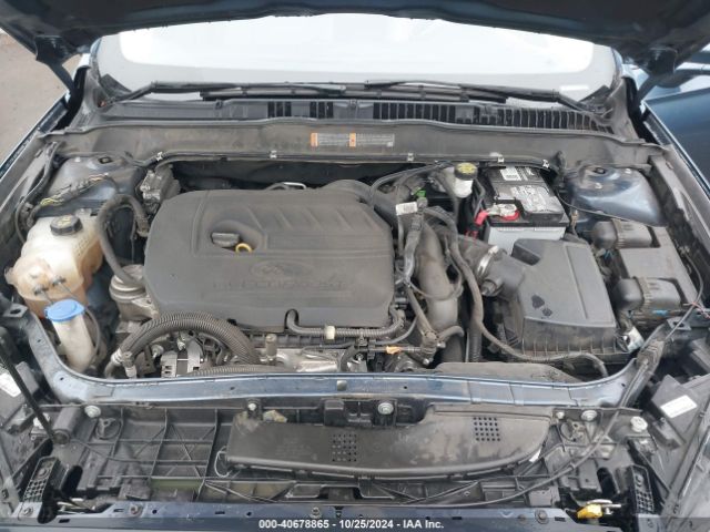 3FA6P0HD4JR214042 Ford FUSION SE