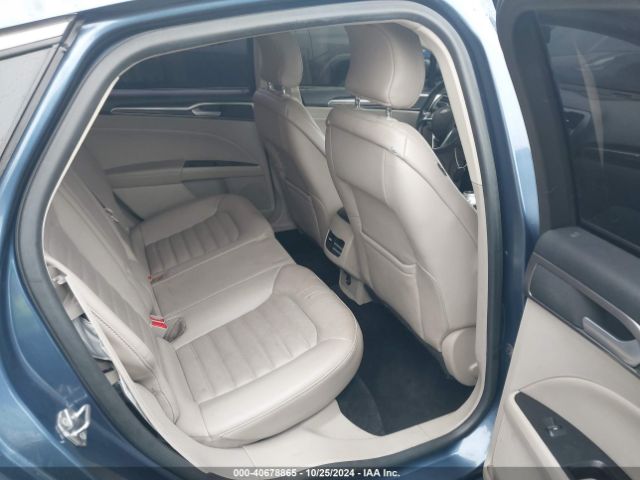 3FA6P0HD4JR214042 Ford FUSION SE