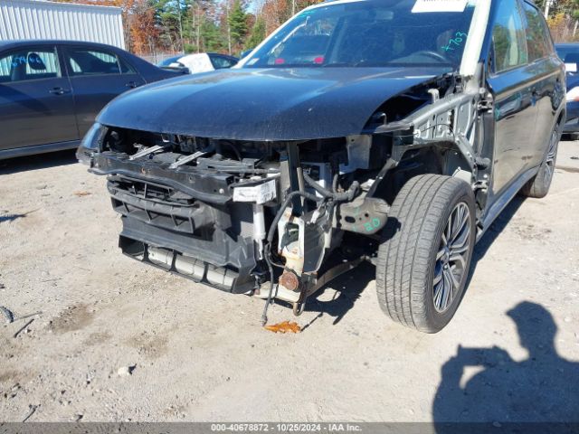 JA4AZ3A36HZ054330 Mitsubishi Outlander Se