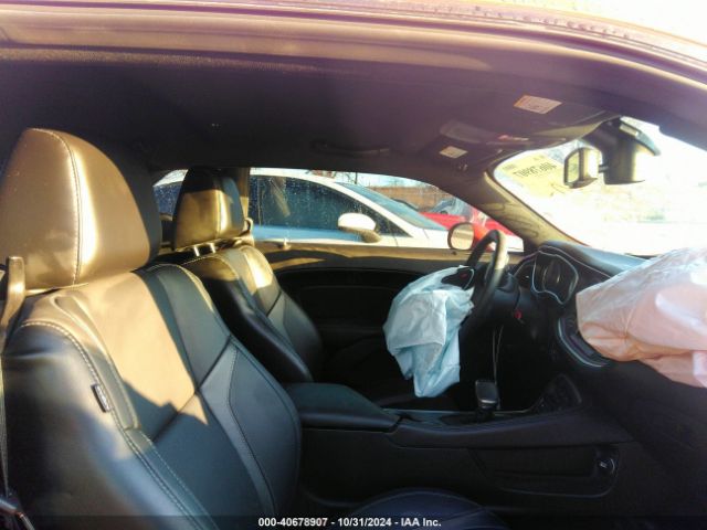 2C3CDZBT6HH550831 Dodge Challenger R/t Plus