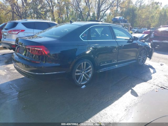 1VWDT7A37HC003804 Volkswagen Passat 1.8t R-line