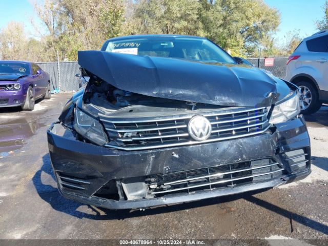 1VWDT7A37HC003804 Volkswagen Passat 1.8t R-line