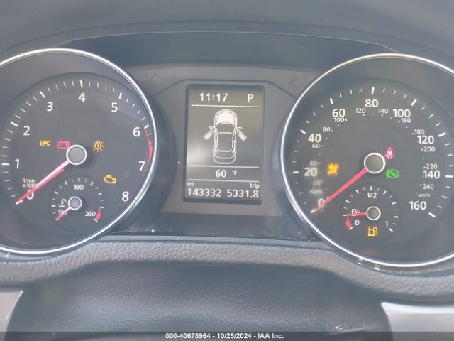 1VWDT7A37HC003804 Volkswagen Passat 1.8t R-line