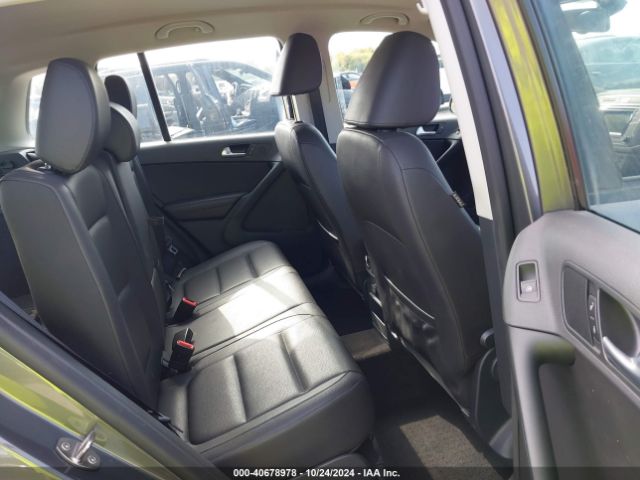 2016 VOLKSWAGEN TIGUAN WVGBV7AX4GW578068 Photo 7