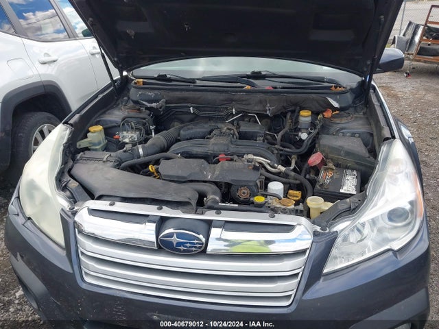 Subaru Outback 2.5i Premium 2014 4S4BRBDC9E3292635 Image 10