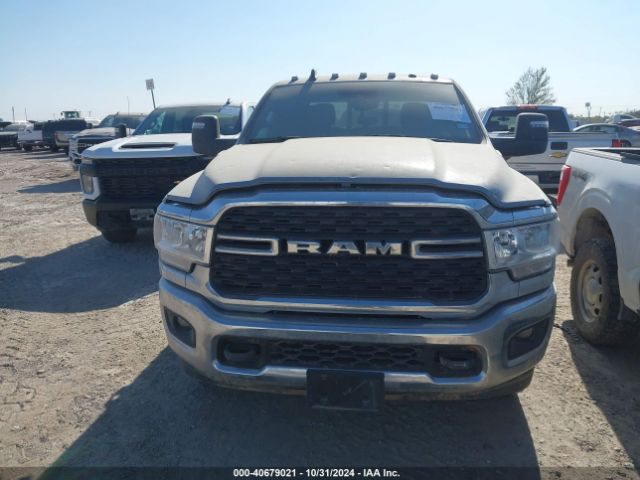 3C6UR5HL6RG189322 RAM 2500 Tradesman  4x4 8' Box