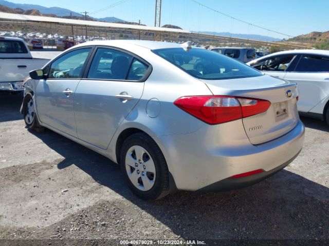 KNAFK4A67E5132131 KIA FORTE LX