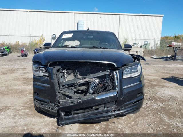 5LMJJ2LT8NEL11570 Lincoln Navigator Reserve