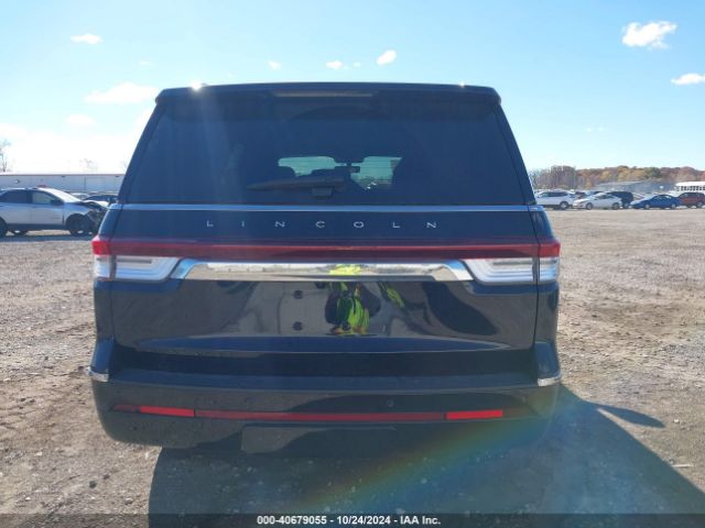 5LMJJ2LT8NEL11570 Lincoln Navigator Reserve