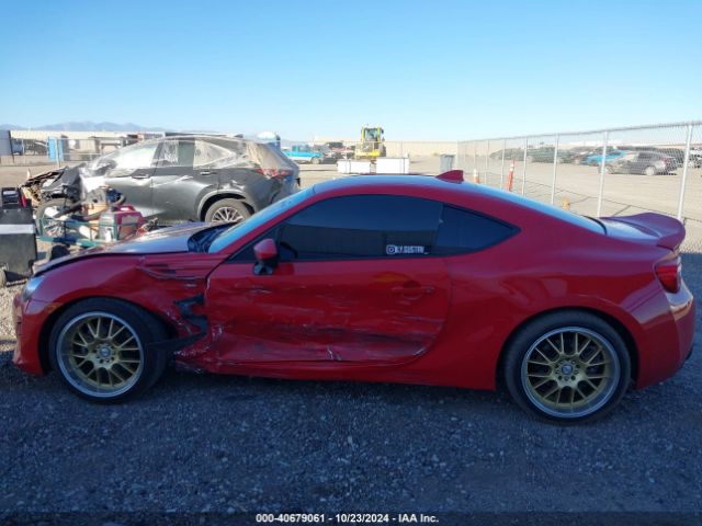 JF1ZNAA18L8753325 Toyota 86