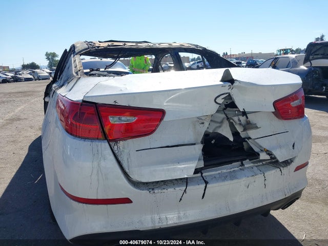 KIA Optima 2015 5XXGR4A65FG490537 Image 15