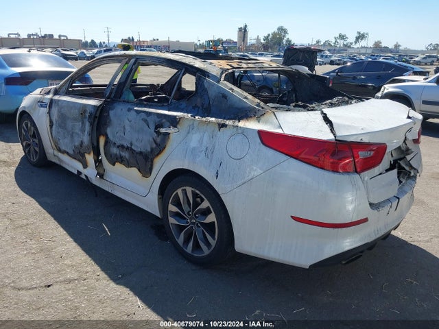 KIA Optima 2015 5XXGR4A65FG490537 Image 3