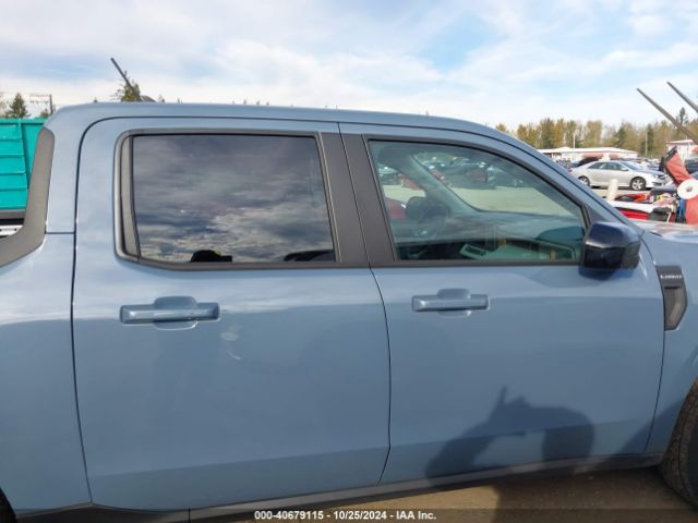 3FTTW8S96RRA12883 Ford Maverick Lariat
