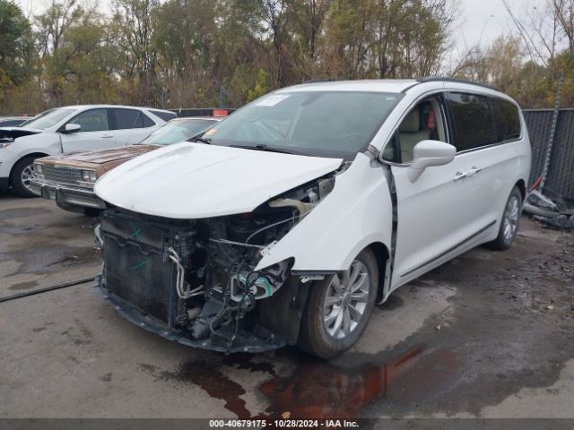 2C4RC1BG0HR702643 Chrysler Pacifica Touring-l