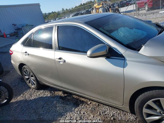 4T1BF1FK2FU976834 Toyota CAMRY XLE