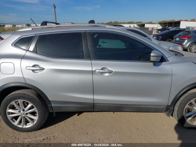 JN1BJ1CP0JW160689 Nissan Rogue Sport Sv