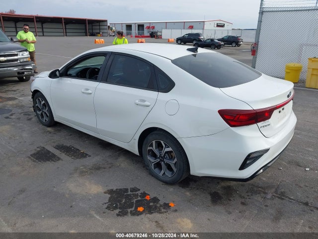 KIA Forte Lxs 2020 3KPF24AD6LE197443 Image 3