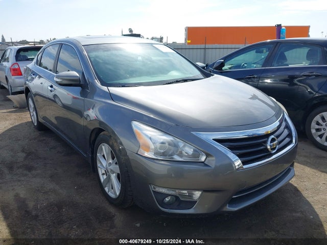 Nissan Altima 2.5 Sv 2015 1N4AL3APXFC486404 Image 1