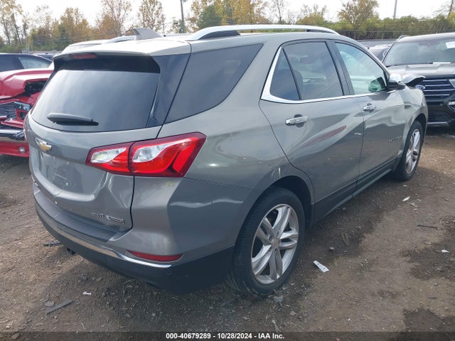 3GNAXWEX7JS562875 Chevrolet Equinox Premier