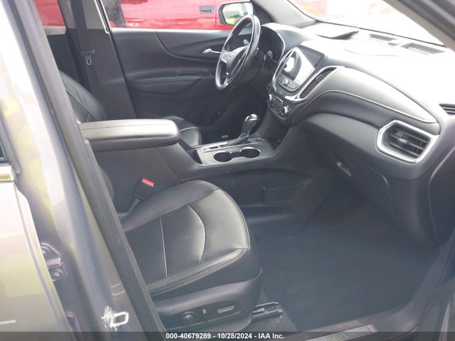 3GNAXWEX7JS562875 Chevrolet Equinox Premier