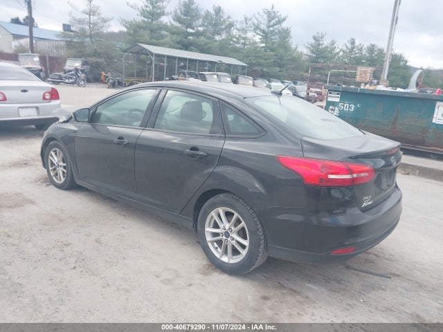 Ford FOCUS SE 2015 1FADP3F2XFL286704 Image 3