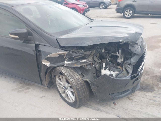 Ford FOCUS SE 2015 1FADP3F2XFL286704 Image 6