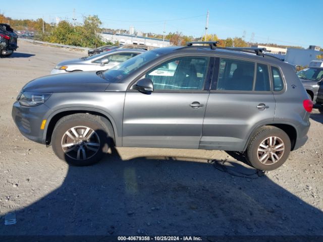 WVGBV7AX6FW526861 Volkswagen TIGUAN S