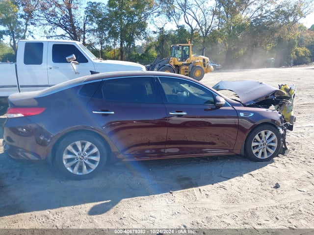 KIA OPTIMA EX 2017 5XXGU4L39HG153115 Image 14