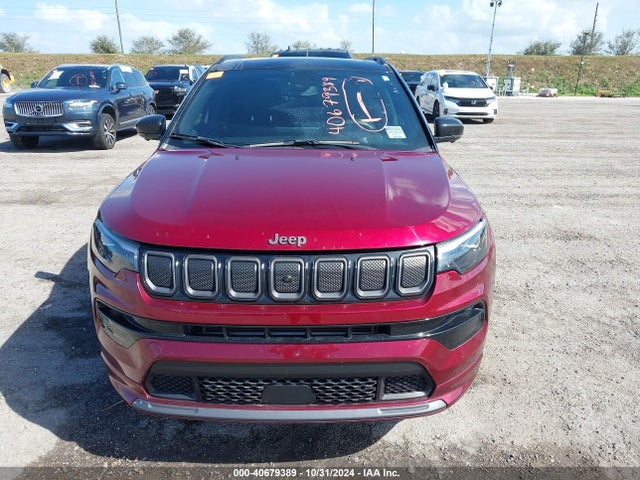 3C4NJDCB5NT231705 Jeep Compass High Altitude 4x4