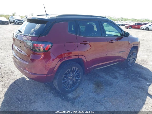 3C4NJDCB5NT231705 Jeep Compass High Altitude 4x4