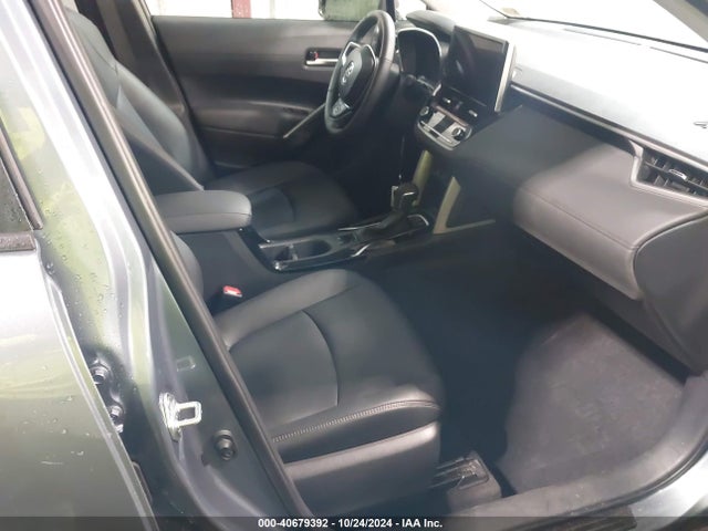 Toyota Corolla Cross Xle 2024 7MUDAABG6RV097669 Image 5