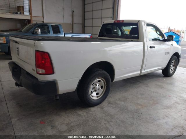 3C6JR6DG4JG238183 RAM 1500 Tradesman  4x2 8' Box