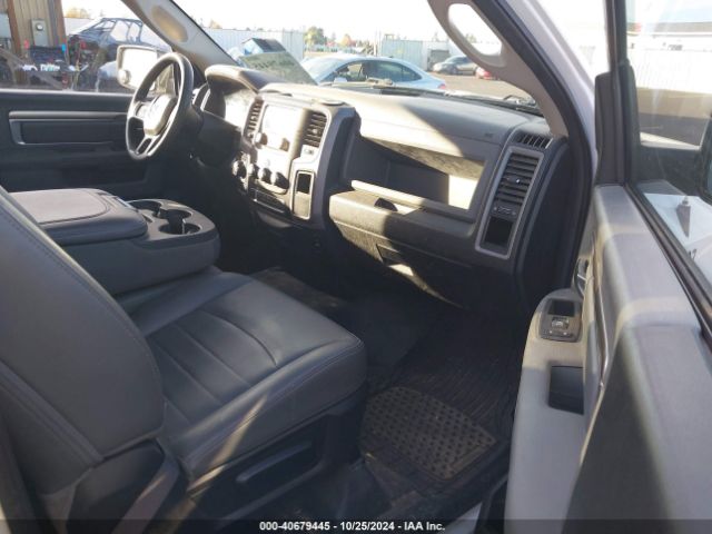 3C6JR6DG4JG238183 RAM 1500 Tradesman  4x2 8' Box
