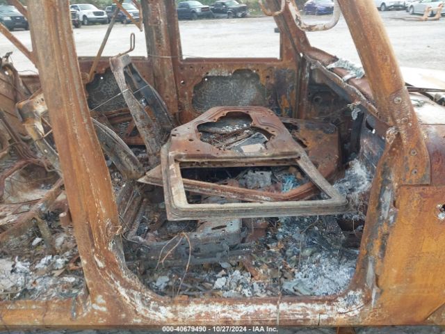 1C4BJWDG4JL807024 Jeep Wrangler Jk Unlimited Sport S 4x4