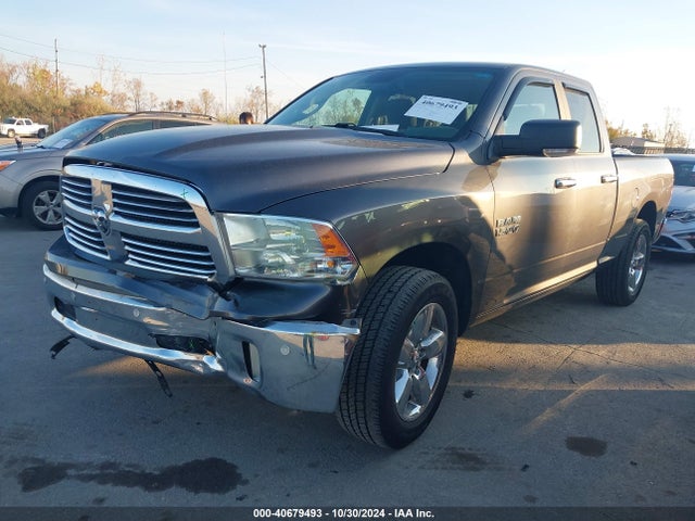 1C6RR7GGXJS247564 RAM 1500 Big Horn  4x4 6'4 Box