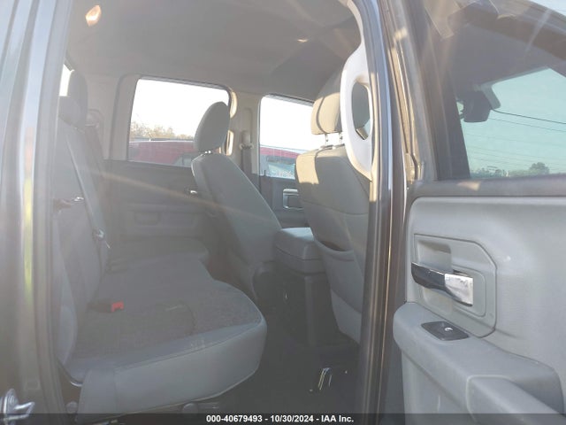 1C6RR7GGXJS247564 RAM 1500 Big Horn  4x4 6'4 Box