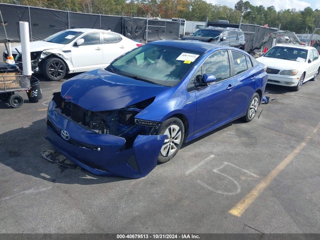 JTDKARFU3G3518374 Toyota Prius Three