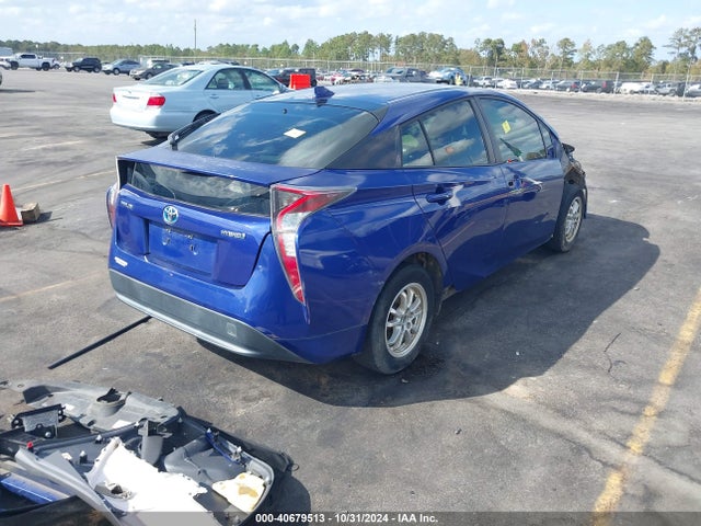 JTDKARFU3G3518374 Toyota Prius Three