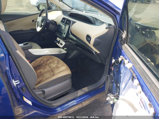 JTDKARFU3G3518374 Toyota Prius Three