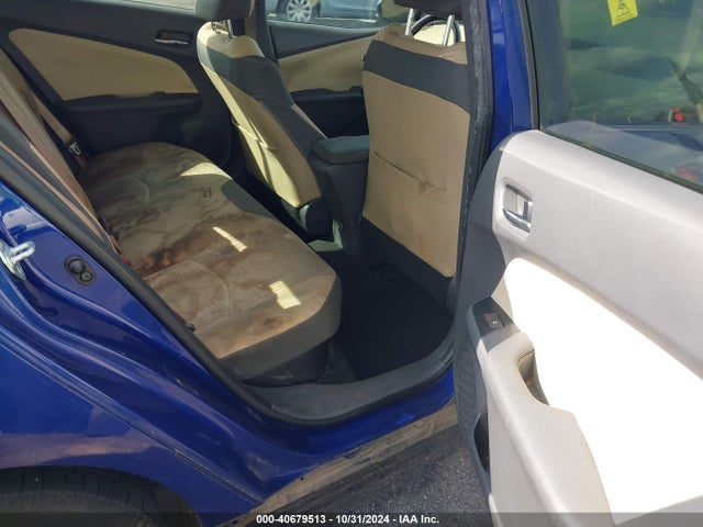 JTDKARFU3G3518374 Toyota Prius Three