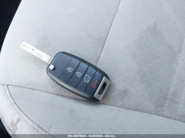 KIA Sorento 3.3l Lx 2016 5XYPGDA53GG094147 Image 11