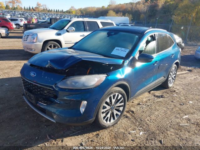 1FMCU0DZ3LUA70952 Ford Escape Titanium Hybrid