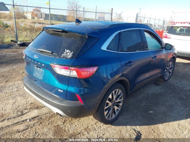 1FMCU0DZ3LUA70952 Ford Escape Titanium Hybrid